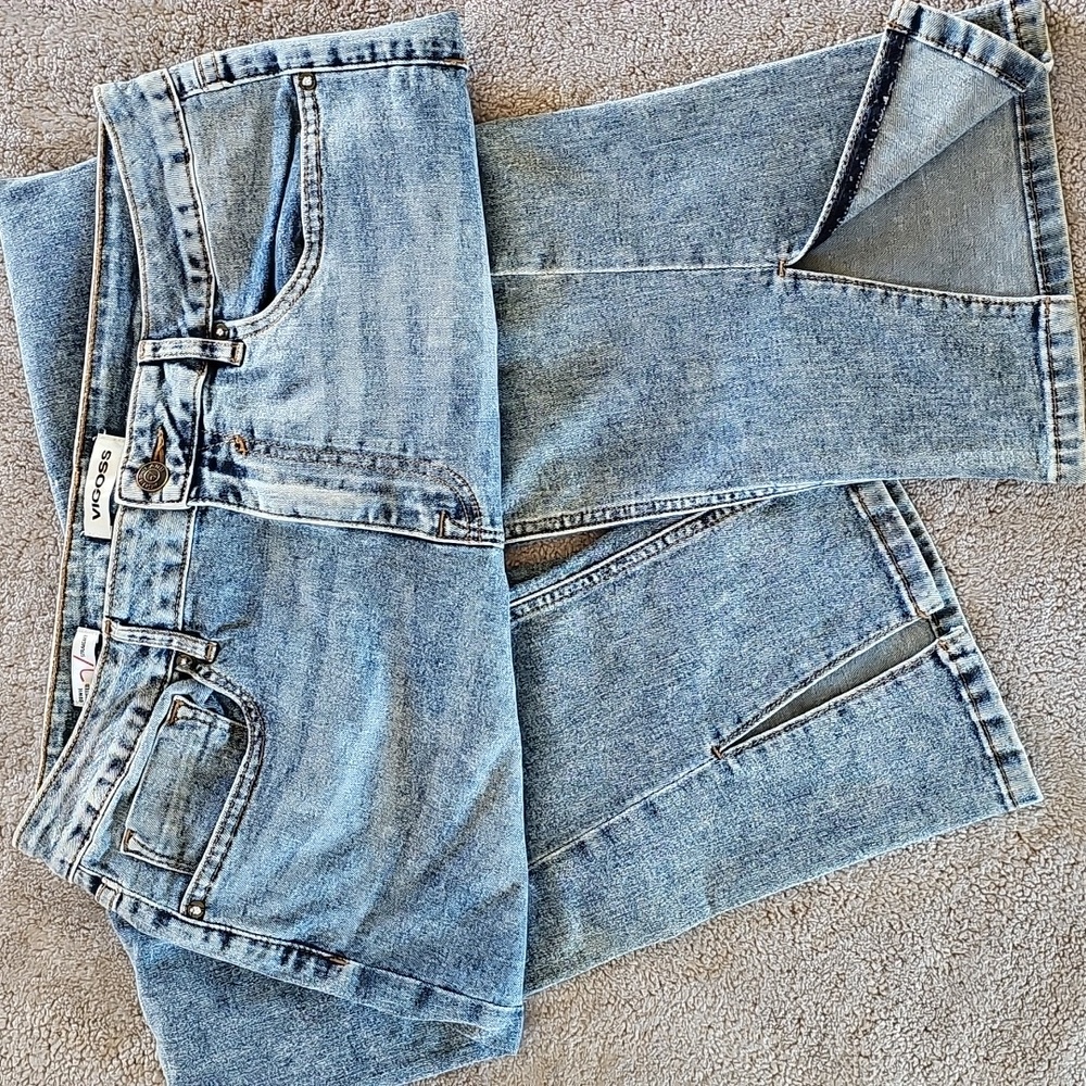 Vigoss Light Blue Straight Leg Women's Jeans